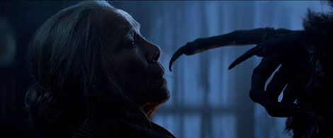 Un fotogramma del film horror Krampus (2015)