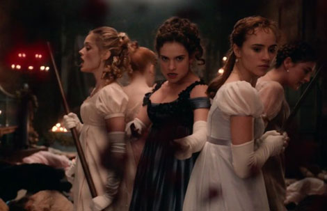 Un fotogramma del film horror PPZ: Pride + Prejudice + Zombies