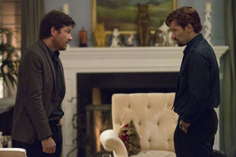 Un fotogramma del film thriller/horror Regali da uno Sconosciuto: The Gift (2015)