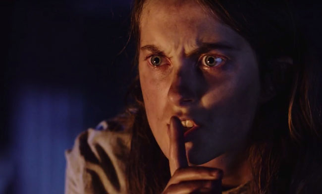 Un fotogramma del film del 2017 Tonight She Comes