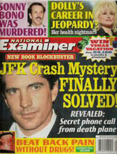 La copertina di una rivista con la morte di JFK jr