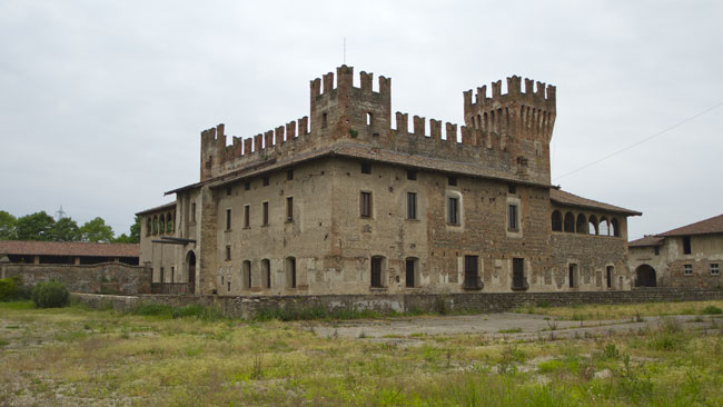il castello di Malpaga a Cavernago (Bergamo)