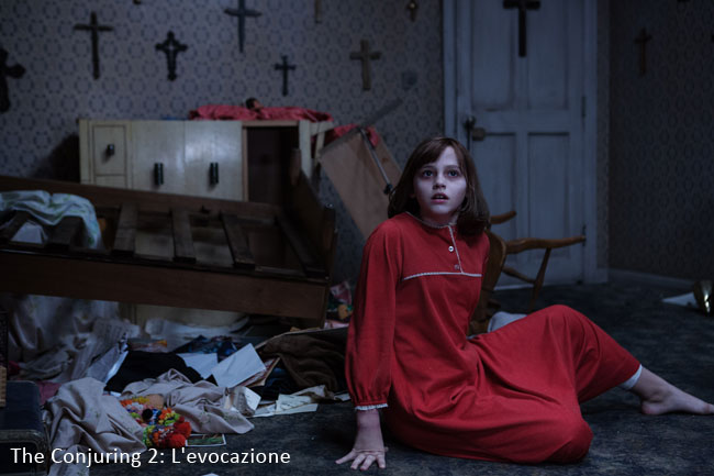 Una foto dal sequel horror del 2016 intitolato The Conjuring 2: L'Evocazione