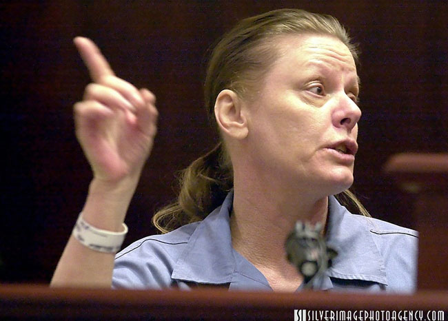 Aileen Wuornos testimonia al proprio processo