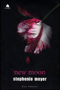 Clicca per leggere la scheda editoriale di New moon di Stephenie Meyer